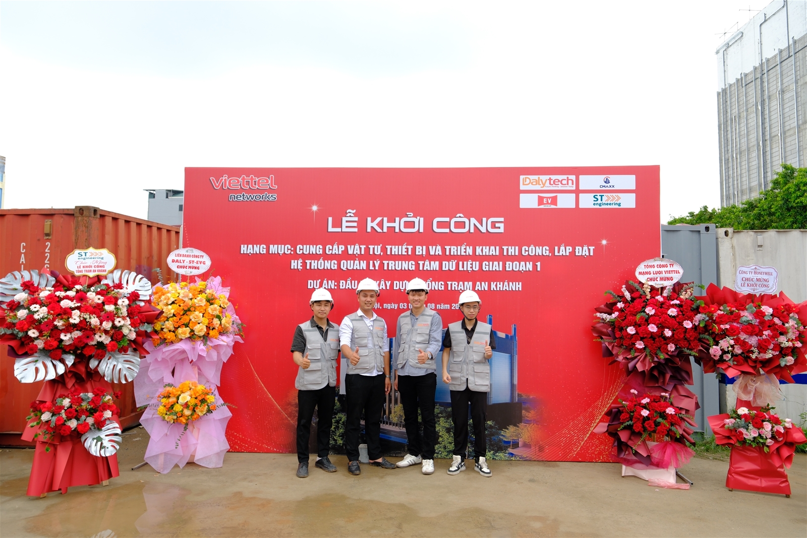 LIÊN DANH CÔNG TY DALYTECH-ST-EVG TỔ CHỨC LỄ KHỞI CÔNG DỰ ÁN TRUNG TÂM DỮ LIỆU LỚN NHẤT MIỀN BẮC