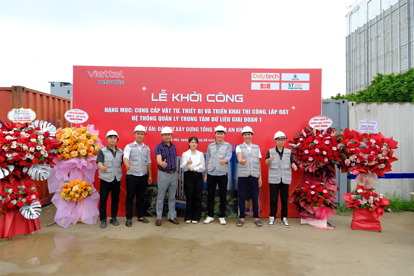 LIÊN DANH CÔNG TY DALYTECH-ST-EVG TỔ CHỨC LỄ KHỞI CÔNG DỰ ÁN TRUNG TÂM DỮ LIỆU LỚN NHẤT MIỀN BẮC